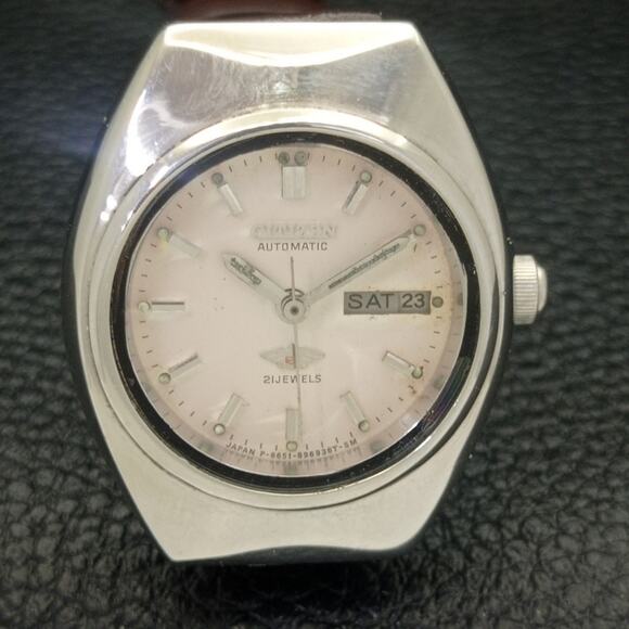 Vintage 1981 Citizen Automatic Womans Silver Watch W/daydate & Black accents main image 6